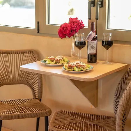 مكان تخييم Eco Olive Treehouse خانيا