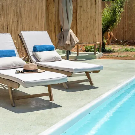 Eco Olive Treehouse Kemping